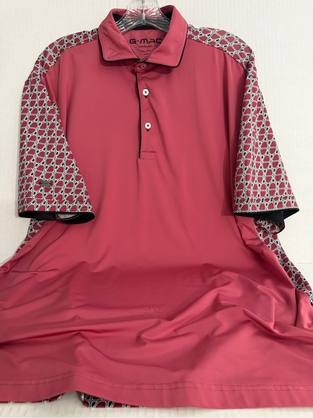 G-MAC Apparel Men's Short-Sleeve Polo with Patterned Sleeves & Back